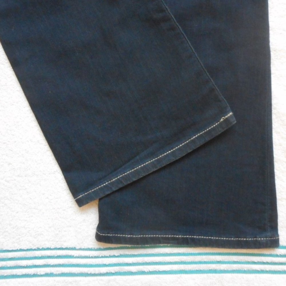 🌸SOLD🌸 Buckle BKE Jeans Starlite Flare Size 28 - Picture 11 of 12